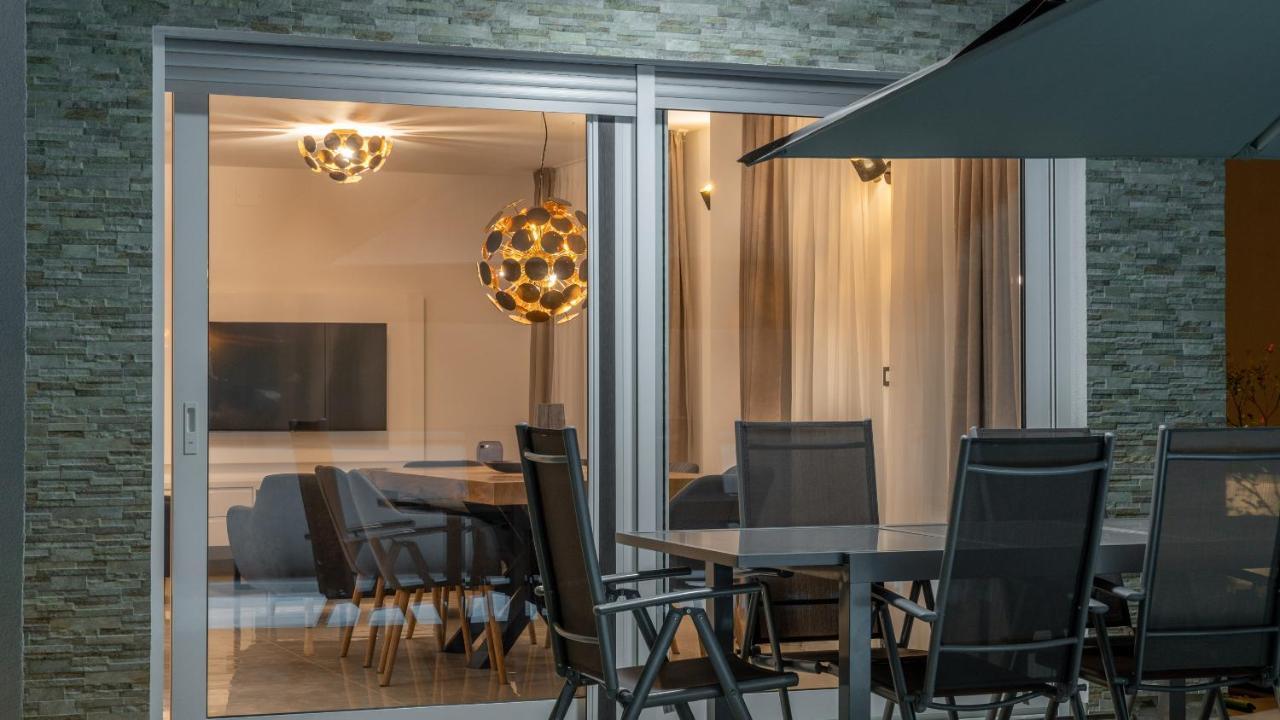 Villa Dea - Dein Rueckzugsort Am Meer Mit Beheiztem Pool Vrsi Exteriör bild