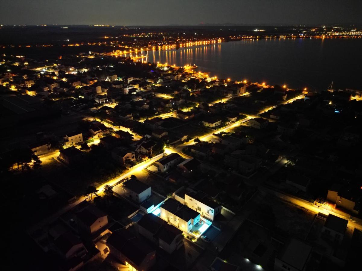 Villa Dea - Dein Rueckzugsort Am Meer Mit Beheiztem Pool Vrsi Exteriör bild